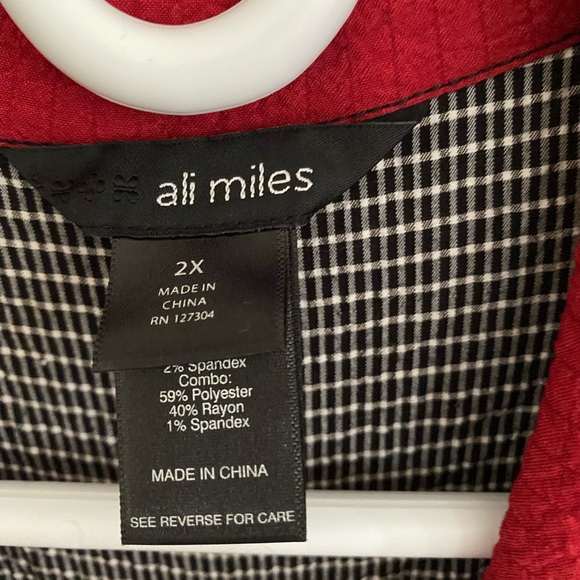 Ali Miles Plus size 2X. Shirt or light jacket. Like New Condition. - Picture 2 of 6